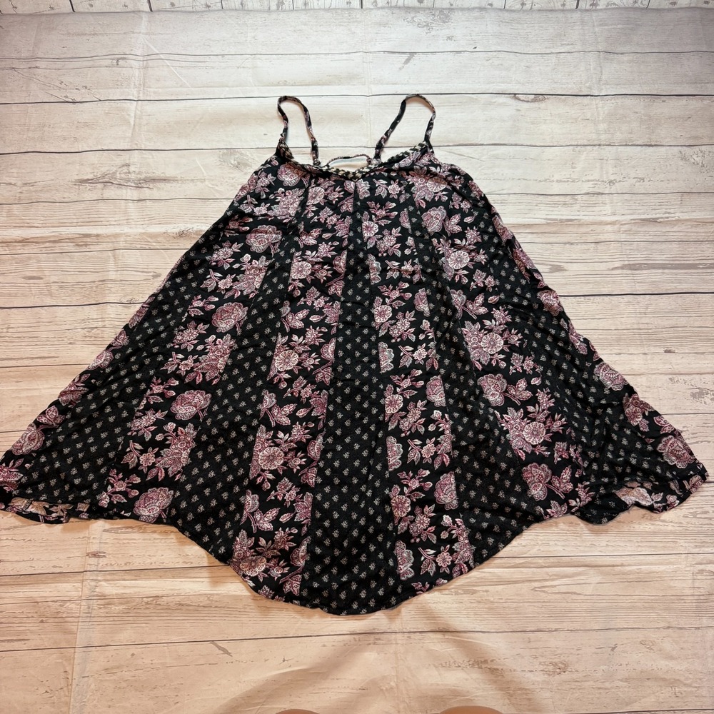 American Eagle Black and Purple Floral Spaghetti Strap Shirt Top Blouse Womens M